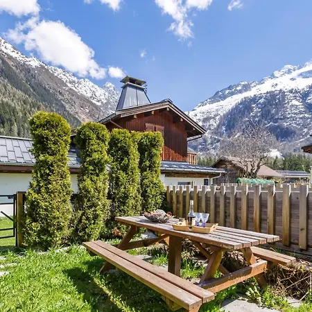 Maisonnette Argentee - Happy