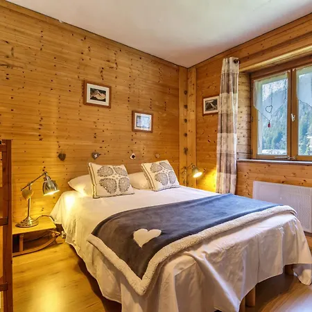 Maisonnette Argentee Near Grands Montets: Garden + Mont Blanc - Happy Lejlighed *